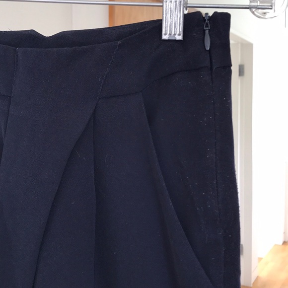 Soft Twill Trouser in Navy Blue - Picture 6 of 6